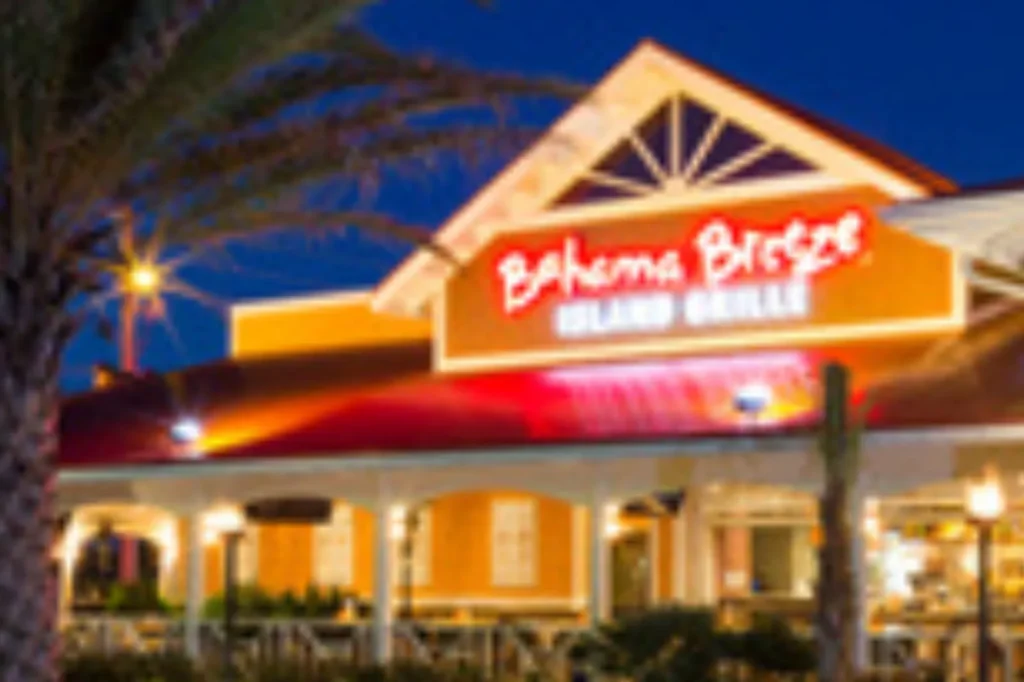 Bahama Breeze Island Grille restaurant at dusk in Naples