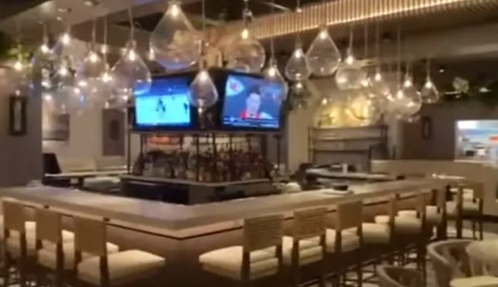 Bar view at Del Mar restaurant