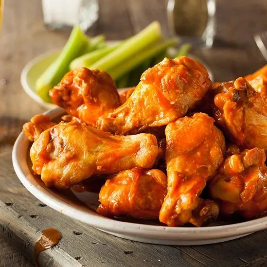 Buffalo chicken wings meal