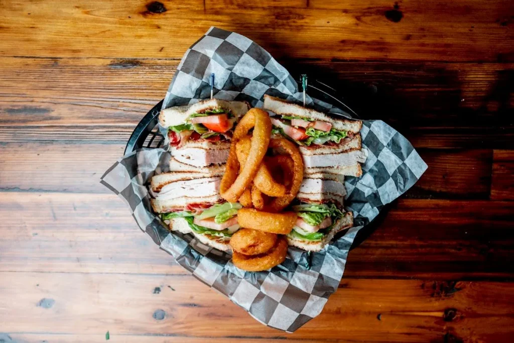 Club sandwich meal