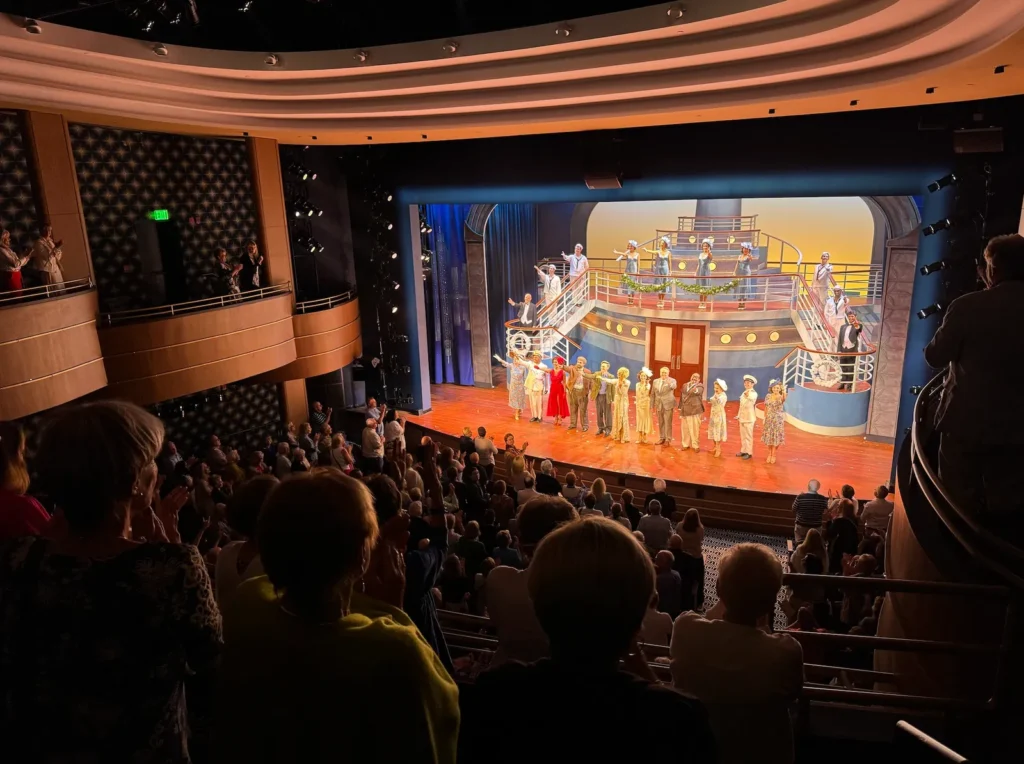 Main stage at Gulfshore Playhouse