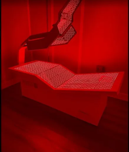 Red light therapy bed at Renewell