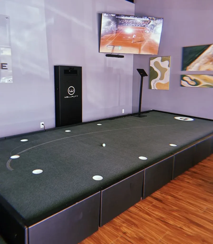 The Back Nine indoor putting green